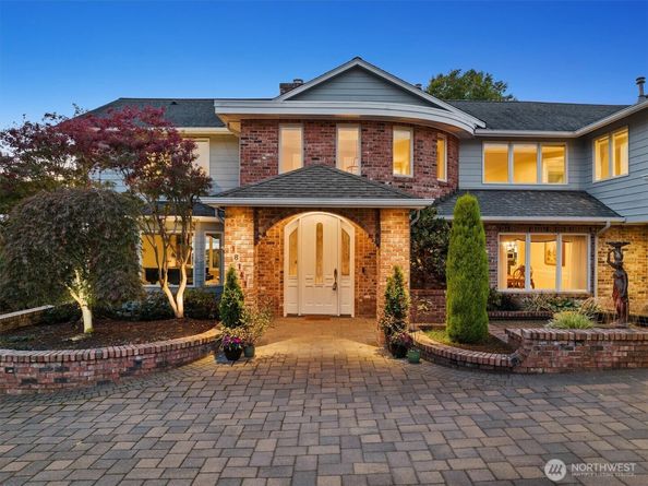 18141 Normandy Terrace SW, Normandy Park WA 98166