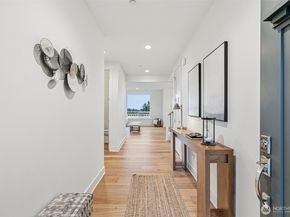 22216 98th Avenue W, Edmonds WA 98020