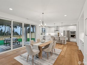 22216 98th Avenue W, Edmonds WA 98020