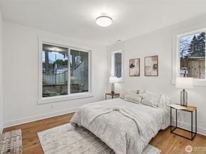 22216 98th Avenue W, Edmonds WA 98020