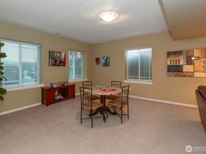 6006 Osprey Circle, Bremerton WA 98312