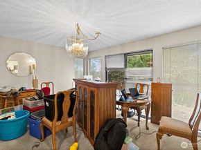 6123 110th Avenue SE, Bellevue WA 98006