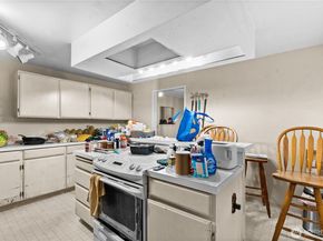 6123 110th Avenue SE, Bellevue WA 98006