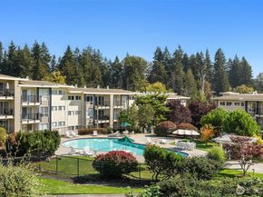 831 126th Place NE B103, Bellevue WA 98005