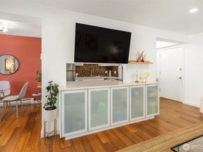 831 126th Place NE B103, Bellevue WA 98005