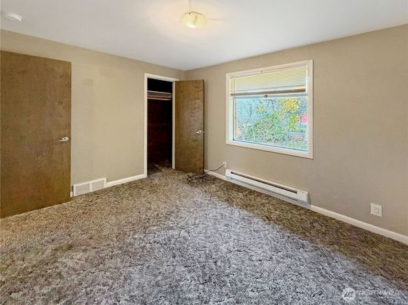 8352 Wabash Avenue S, Seattle WA 98118