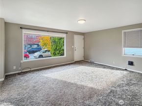 8352 Wabash Avenue S, Seattle WA 98118