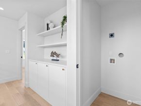 7344 22nd Avenue NW, Seattle WA 98117