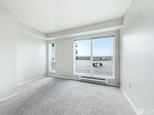 2818 Grand Avenue B212, Everett WA 98201