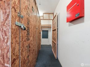 2818 Grand Avenue B212, Everett WA 98201