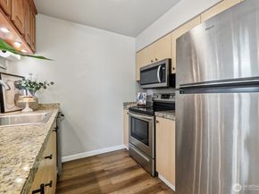 2818 Grand Avenue B212, Everett WA 98201