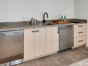 6950 SE Maker Street, Mercer Island WA 98040