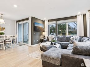 14598 Westminster Way N 102, Shoreline WA 98133