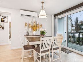 14598 Westminster Way N 102, Shoreline WA 98133