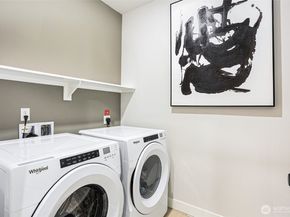 14598 Westminster Way N 102, Shoreline WA 98133