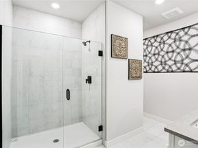 14598 Westminster Way N 102, Shoreline WA 98133