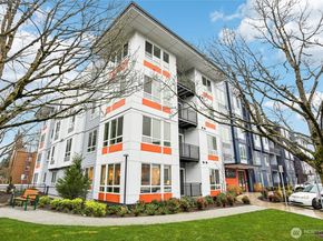 14598 Westminster Way N 102, Shoreline WA 98133