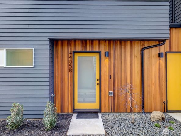 4405 B S Holly Street, Seattle WA 98118