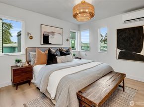 4405 B S Holly Street, Seattle WA 98118