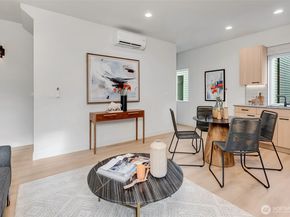 4405 B S Holly Street, Seattle WA 98118