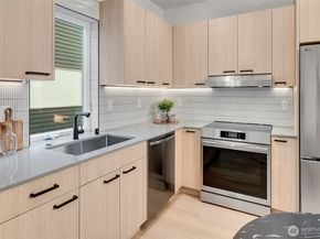 4405 B S Holly Street, Seattle WA 98118