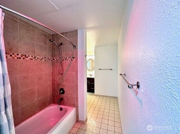 7700 196th Street SW A, Edmonds WA 98026