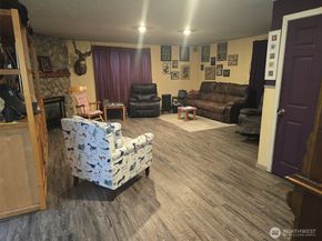 22407 87th Avenue W, Edmonds WA 98026