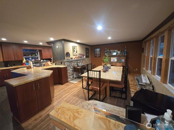 22407 87th Avenue W, Edmonds WA 98026