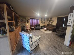 22407 87th Avenue W, Edmonds WA 98026