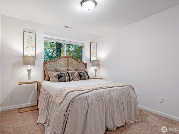 19717 27th Place W B, Lynnwood WA 98036