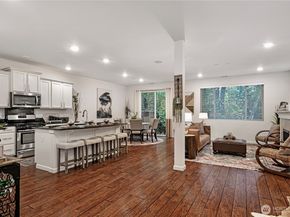 19717 27th Place W B, Lynnwood WA 98036