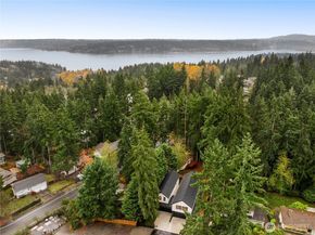 4118 161st Avenue SE, Bellevue WA 98006