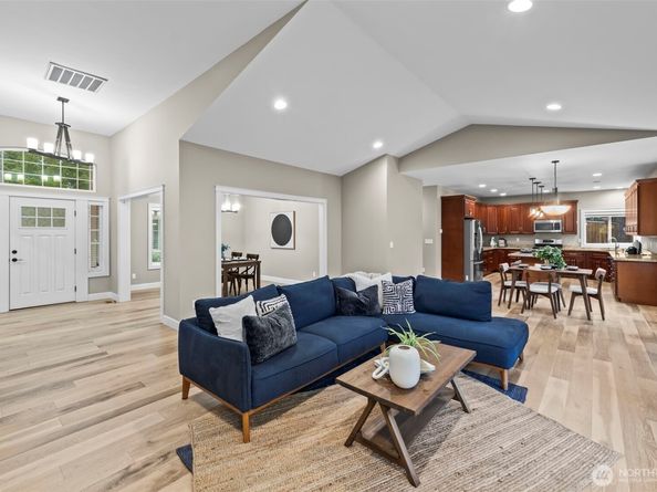 14892 Peacock Hill Road SE, Olalla WA 98359