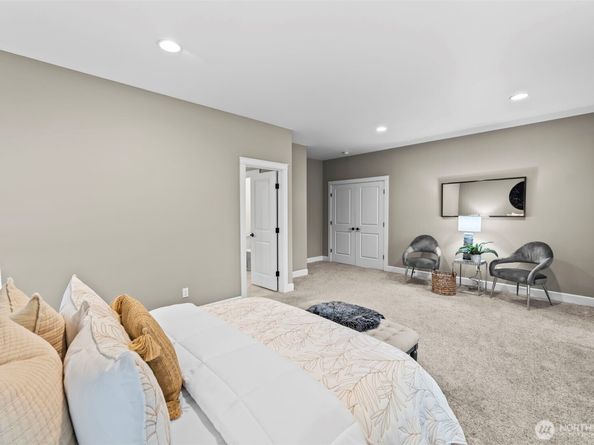 14892 Peacock Hill Road SE, Olalla WA 98359