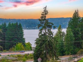 2067 NE Norseman Way, Poulsbo WA 98370