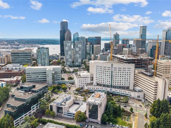 905 Cherry Street 701, Seattle WA 98104