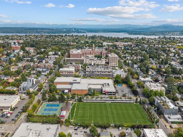 905 Cherry Street 701, Seattle WA 98104