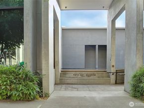 905 Cherry Street 701, Seattle WA 98104