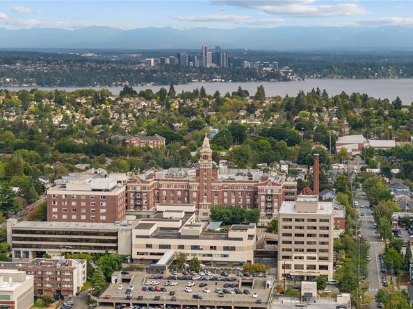 905 Cherry Street 701, Seattle WA 98104