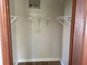 215 W Kinnear Place, Seattle WA 98119