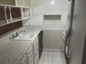 215 W Kinnear Place, Seattle WA 98119