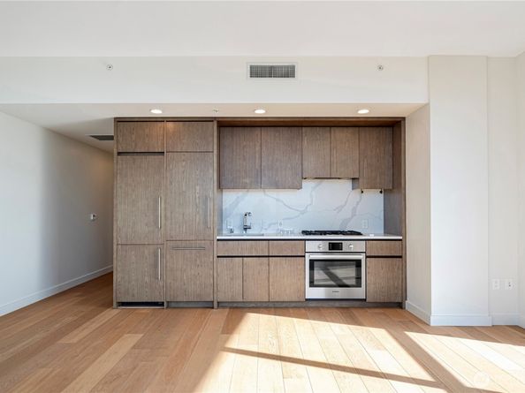 121 Stewart Street 1605, Seattle WA 98101