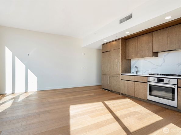 121 Stewart Street 1605, Seattle WA 98101