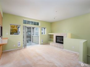 15325 SE 155th Place X4, Renton WA 98058