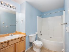 15325 SE 155th Place X4, Renton WA 98058