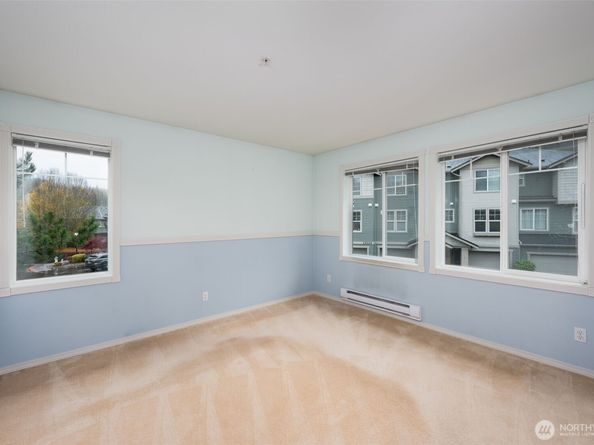 15325 SE 155th Place X4, Renton WA 98058