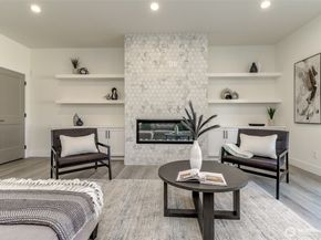 124 S 108th Place, Seattle WA 98168