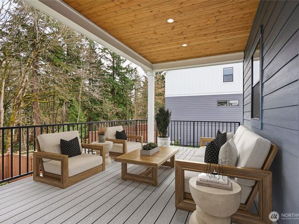 14460 133rd Place NE 4, Woodinville WA 98072