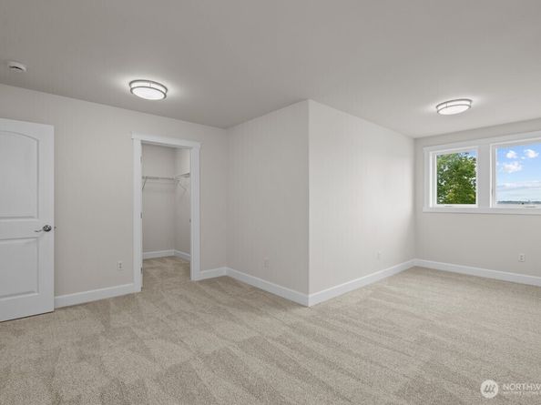 9304 S 223rd Place, Kent WA 98031