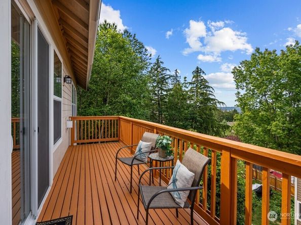 9304 S 223rd Place, Kent WA 98031